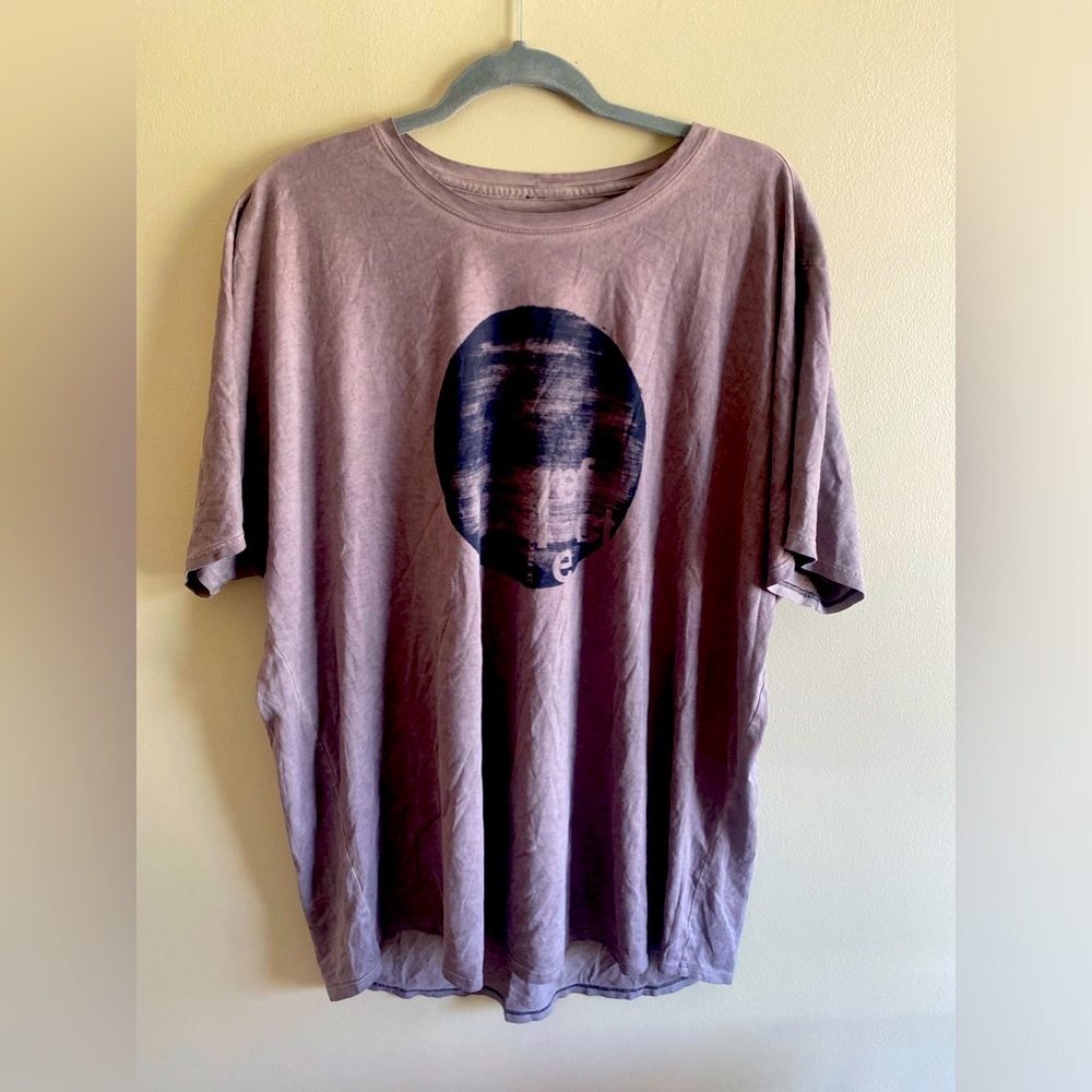 Robert Geller Lululemon Take the Moment Graphic Athletic Short Sleeve Shirt XXL